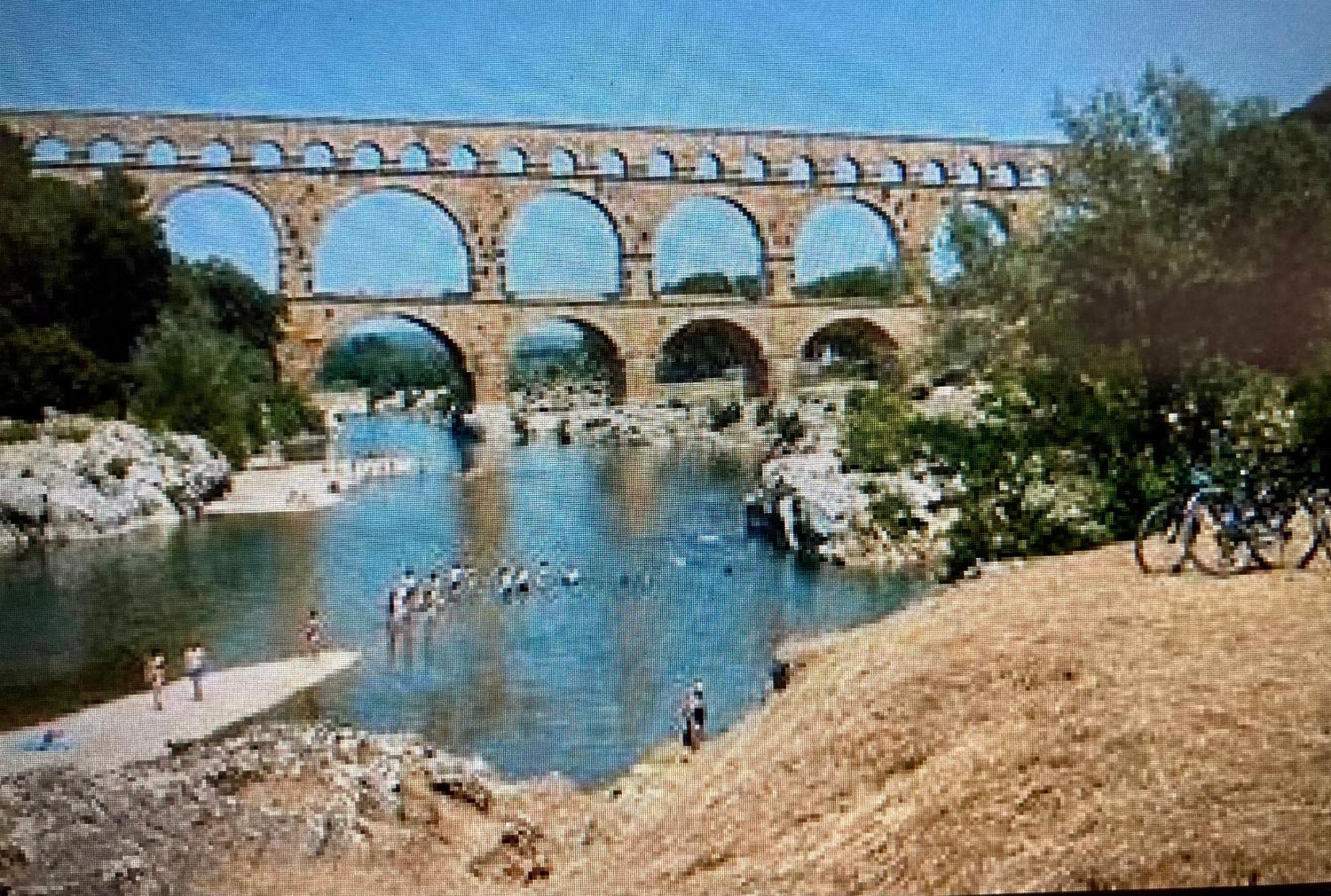 Correspondances La Colette Pont Du Gard Villa Fournes Bagian luar foto